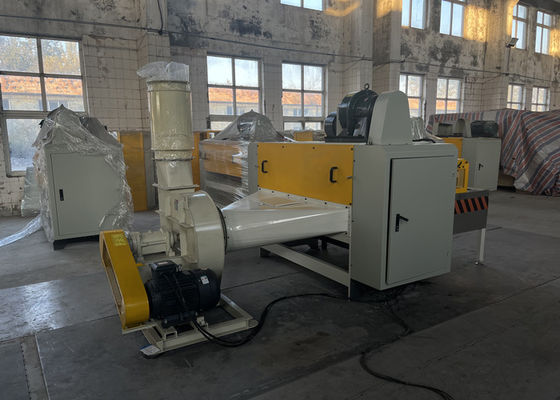 عملية إنتاج محطم الموجات إلى حزمة التعبئة حجم 250 * 1500mm